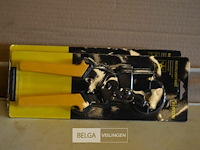 2 revolvertang - afbeelding 1 van  2