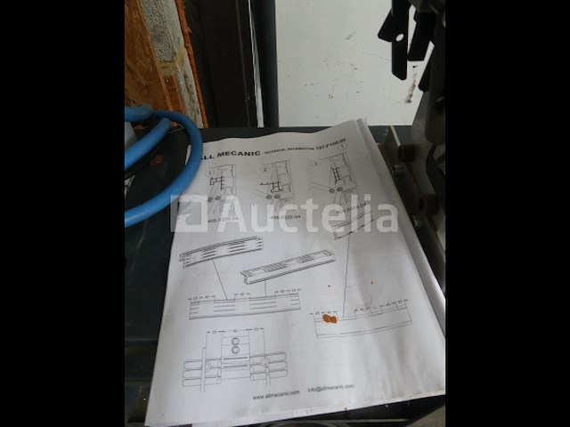 2 reynaerts chassis matrijzen - afbeelding 5 van  7