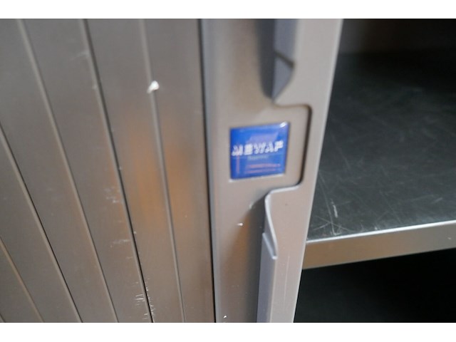 2 roldeurkasten mewaf - afbeelding 7 van  7