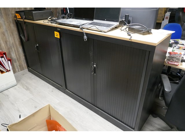 2 roldeurkasten - afbeelding 1 van  3