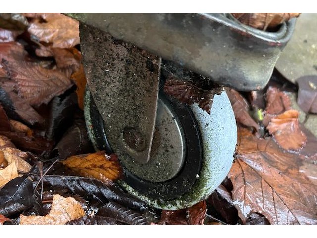 2 rolkarren - afbeelding 3 van  3