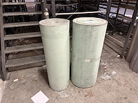2 rollen polystervlies - afbeelding 1 van  4