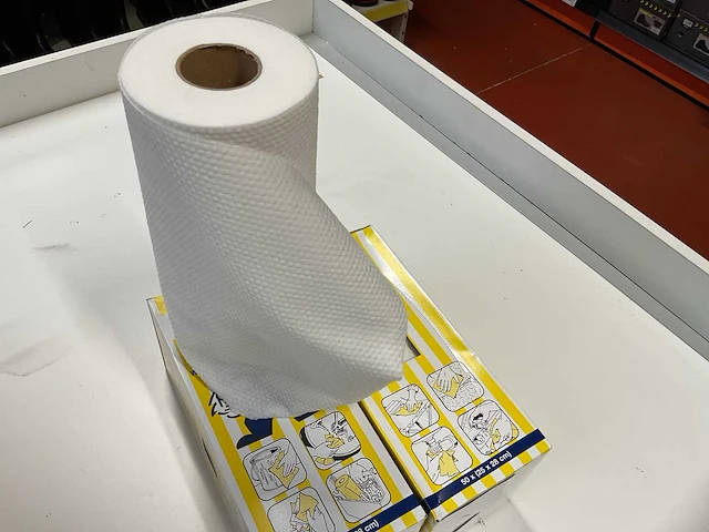 2 rollen reinigings papier - afbeelding 4 van  5