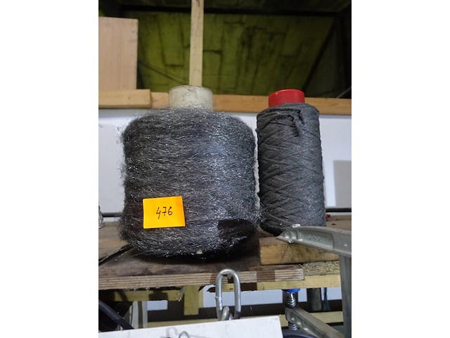 2 rollen staalwol - afbeelding 1 van  2