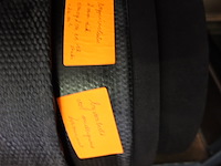 2 rollen zwarte noppenisolatie - afbeelding 2 van  5