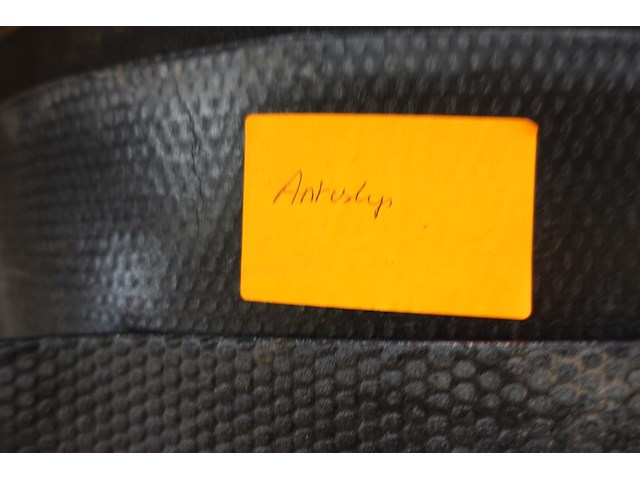 2 rollen zwarte noppenisolatie - afbeelding 2 van  5