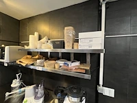 2 rvs wandleggers met inhoud