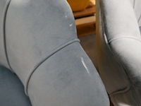 2 schelpvormige fautieuls - afbeelding 4 van  5