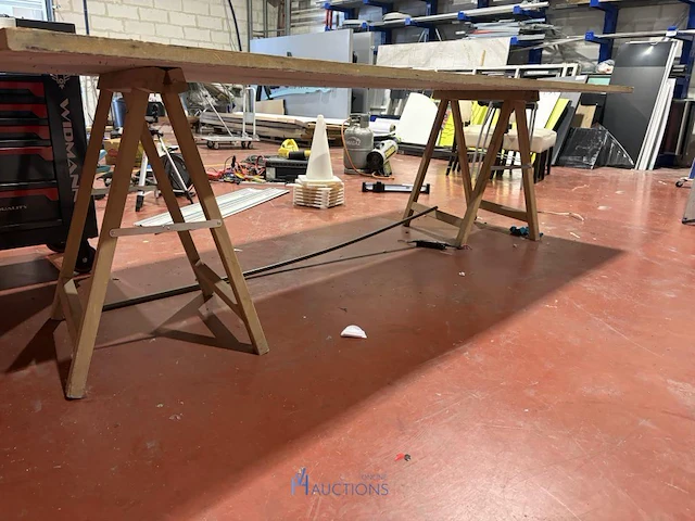 2 schragen met formica bovenblad - afbeelding 3 van  3