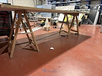 2 schragen met formica bovenblad - afbeelding 3 van  3