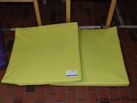 2 schuimkussens - afbeelding 1 van  1