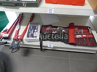 2 sets sleutels, 1 doos racagnac, 1 tang, 1 boutensnijder - afbeelding 4 van  8