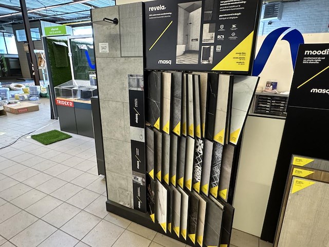 2 show-displays - afbeelding 2 van  3