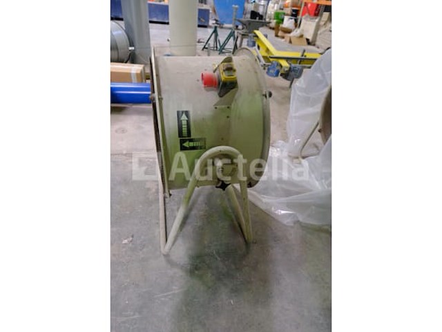 2 sodeca htm-63-4t ventilatoren op de standaard - afbeelding 3 van  10