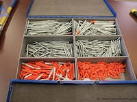 2 sorteerkoffertjes inh diverse pluggen - afbeelding 2 van  3