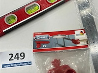 2 spanners voor metselkoord - waterpas met magneet - inox meetlat 30cm - afbeelding 3 van  3