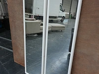 2 spiegels met wit kader 40x160 cm - afbeelding 3 van  4