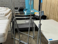 2 staande kapstokken op wielen - afbeelding 2 van  5