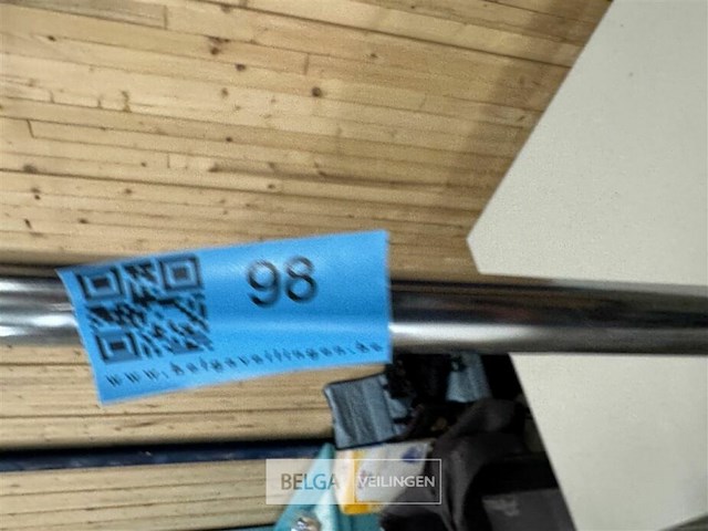 2 staande kapstokken op wielen - afbeelding 5 van  5