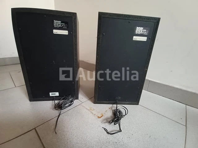 2 staande kasten + 2 computerkasten - afbeelding 6 van  6