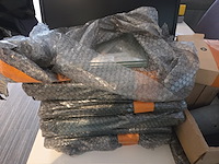 2 stalen rekken / hangconstructie - afbeelding 4 van  9
