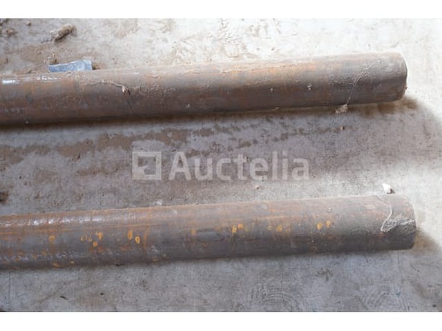 2 stalen staven met volledige diameter 8 cm - afbeelding 1 van  3