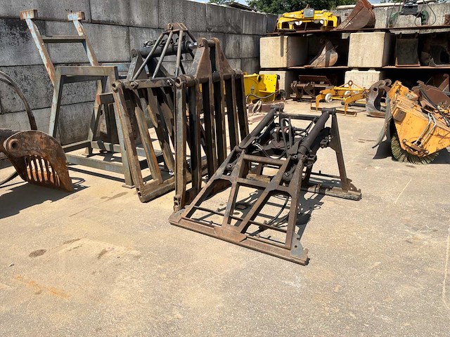 2 steenklemmen machineklem - afbeelding 1 van  6
