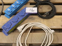 2 stekkerdozen en elektrakabel