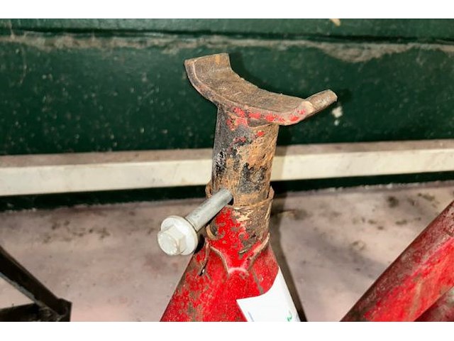 2 steunen - afbeelding 2 van  2