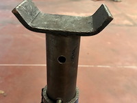 2 steunen - afbeelding 2 van  3