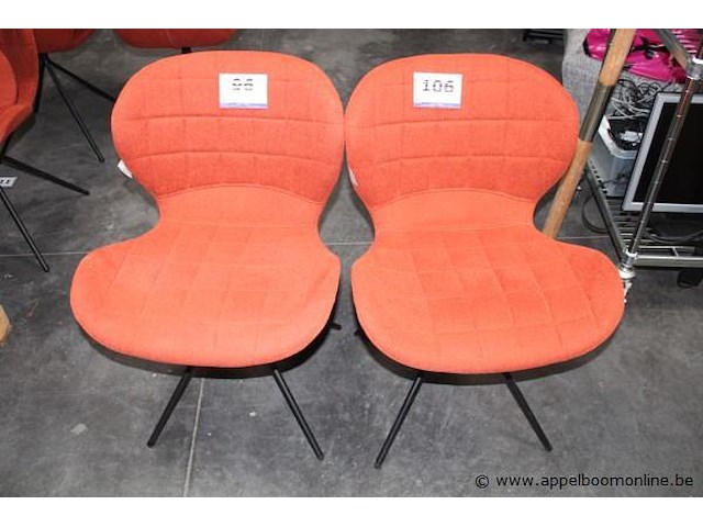 2 stoelen in stof bekleed zuiver - afbeelding 1 van  2