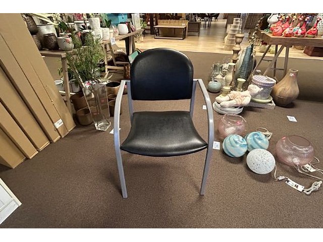 2 stoelen - afbeelding 9 van  14