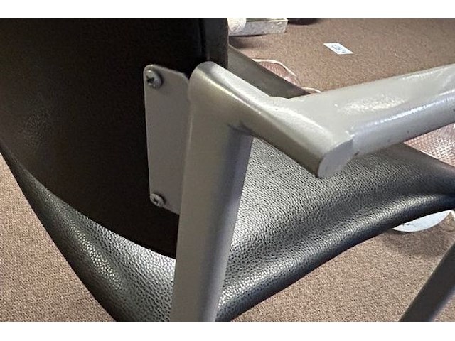 2 stoelen - afbeelding 12 van  14