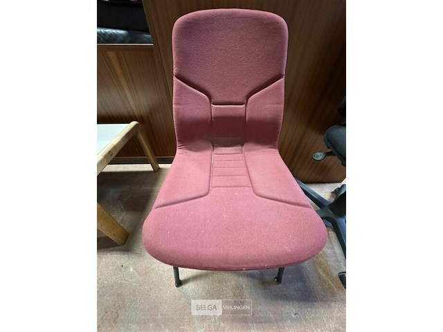 2 stoelen - afbeelding 2 van  3