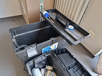 2 stofzuigers + werkmateriaal & koffers - afbeelding 7 van  9