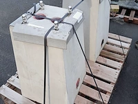 2 stuks betonsokkel voor rvs zuil - afbeelding 2 van  2