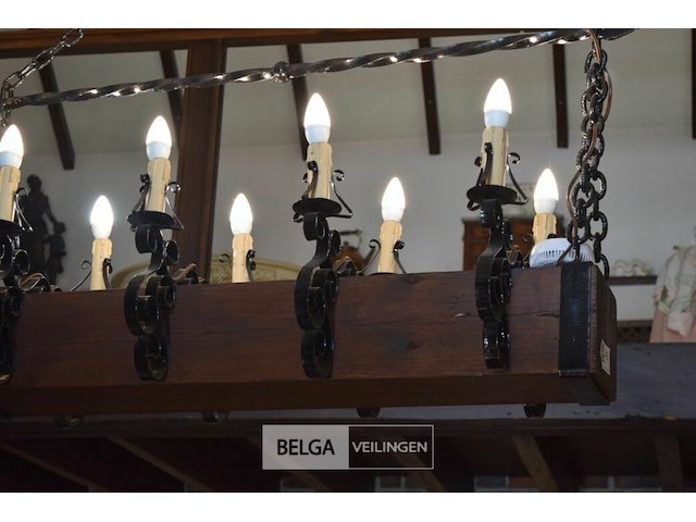 2 stuks rustieke smeedijzeren kroonluchter met houten balk met 8 lampen - afbeelding 2 van  3