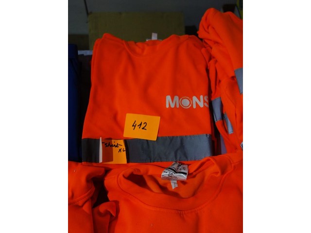 2 t-shirts - maat xl - afbeelding 1 van  1