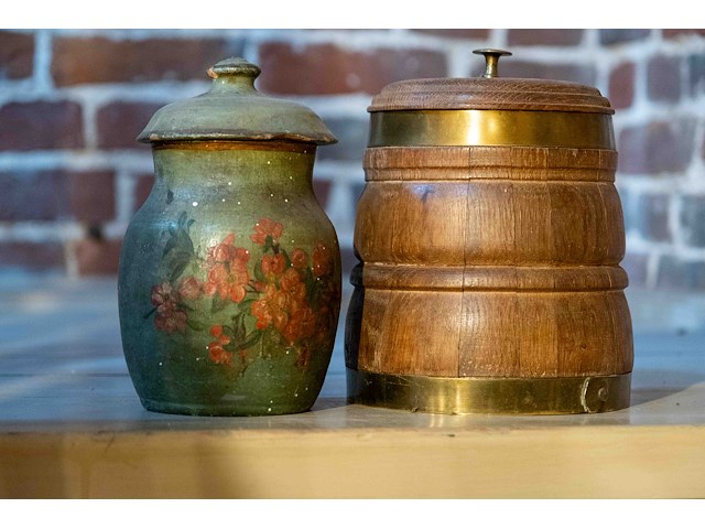 2 tabakspotten - afbeelding 1 van  1