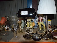 2 tafellampen, 12 diverse sierstukken - afbeelding 4 van  8