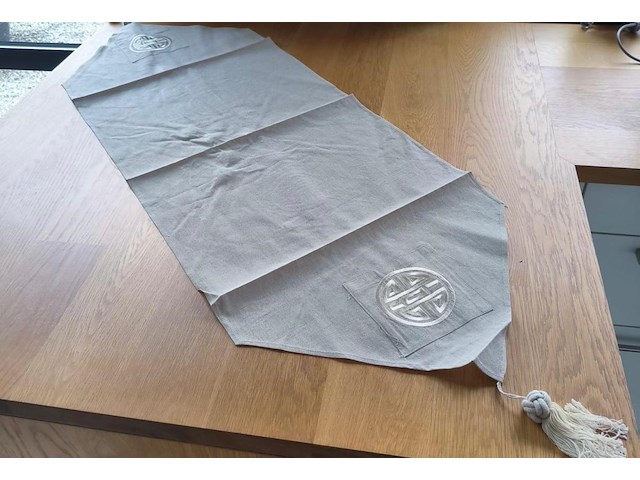 2 tafellopers osaka kleur : beige maat : 50x145 - afbeelding 1 van  3