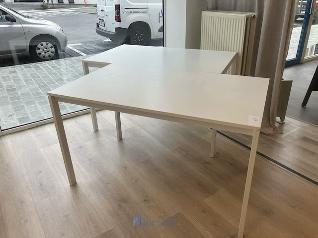 2 tafels elk - afbeelding 1 van  3