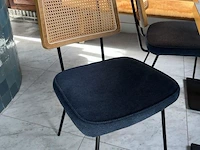 2 tafels en 2 stoelen - afbeelding 4 van  4