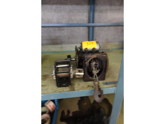 2 takels voor aanhangwagen - afbeelding 1 van  1