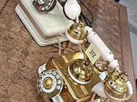 2 telefoons - afbeelding 2 van  3