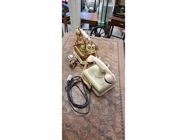 2 telefoons - afbeelding 3 van  3