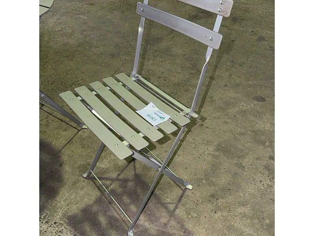 2 terrasstoelen en 1 tafel - afbeelding 2 van  4