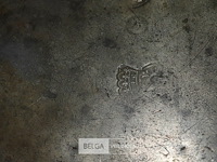 2 tinnen schotels vermoedelijk 18 eeuws met keurmerk - afbeelding 3 van  5