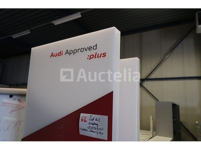 2 totemdisplays - afbeelding 4 van  5