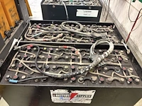 2 tractiebatterijen battery supplies - afbeelding 3 van  6
